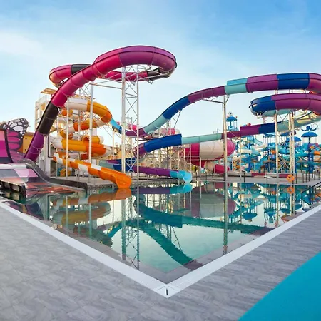 Отель Dream Water World 5*