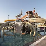 Dream Water World 5* Side