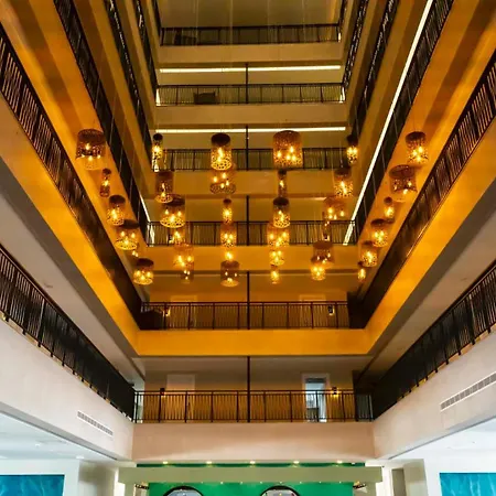 Dream Water World 5*