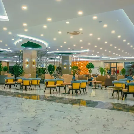 Dream Water World Hotell 5*