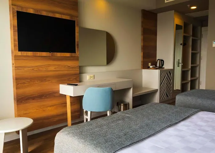 Dream Water World Side